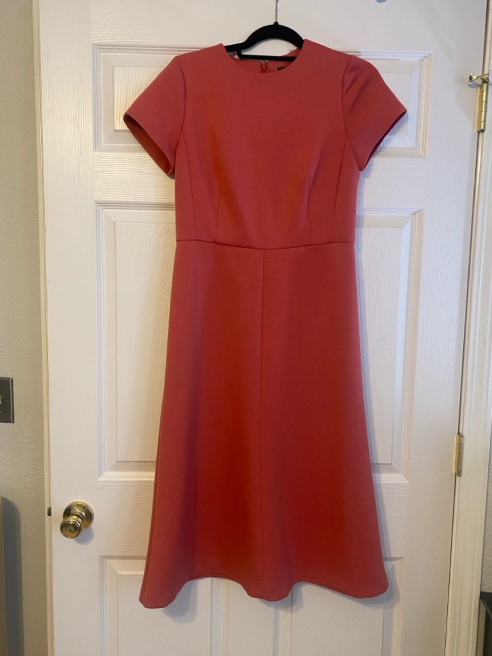 Classic Short-Sleeve Salmon color Dress